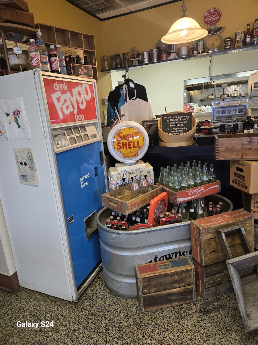 Old School Deli
